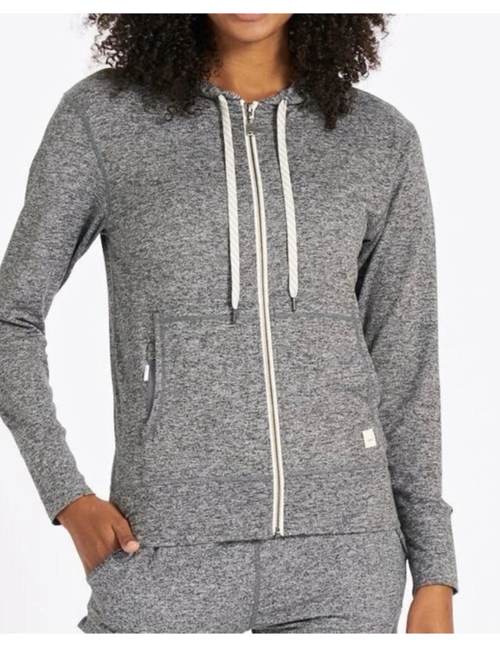 Vuori Halo Heather Full-Zip Hoodie in Gray